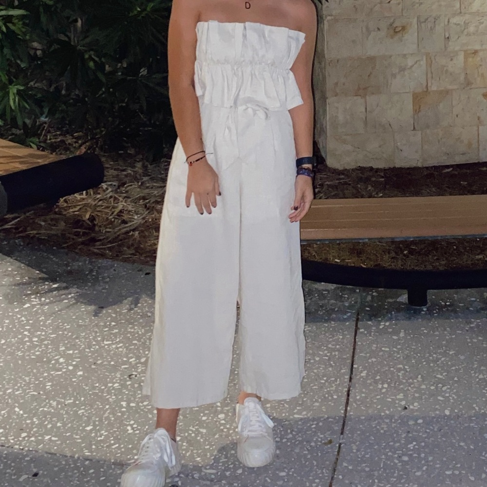 Selfie Leslie nude jumpsuit